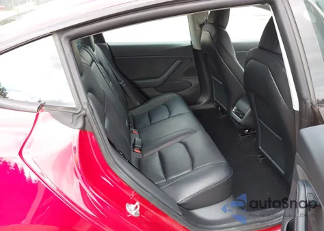 2021 Tesla Model 3 Long Range Dual Motor All-Wheel Drive z USA, uszkodzony, nr VIN 5YJ3E1EB0MF938473